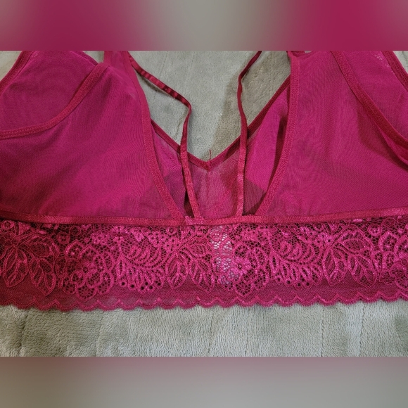 Daisy Fuentes Burgundy Lace Bralette 1X - Picture 4 of 7
